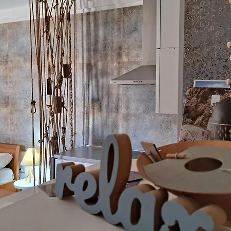 Apartment 5
