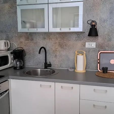 5 Apartamento *